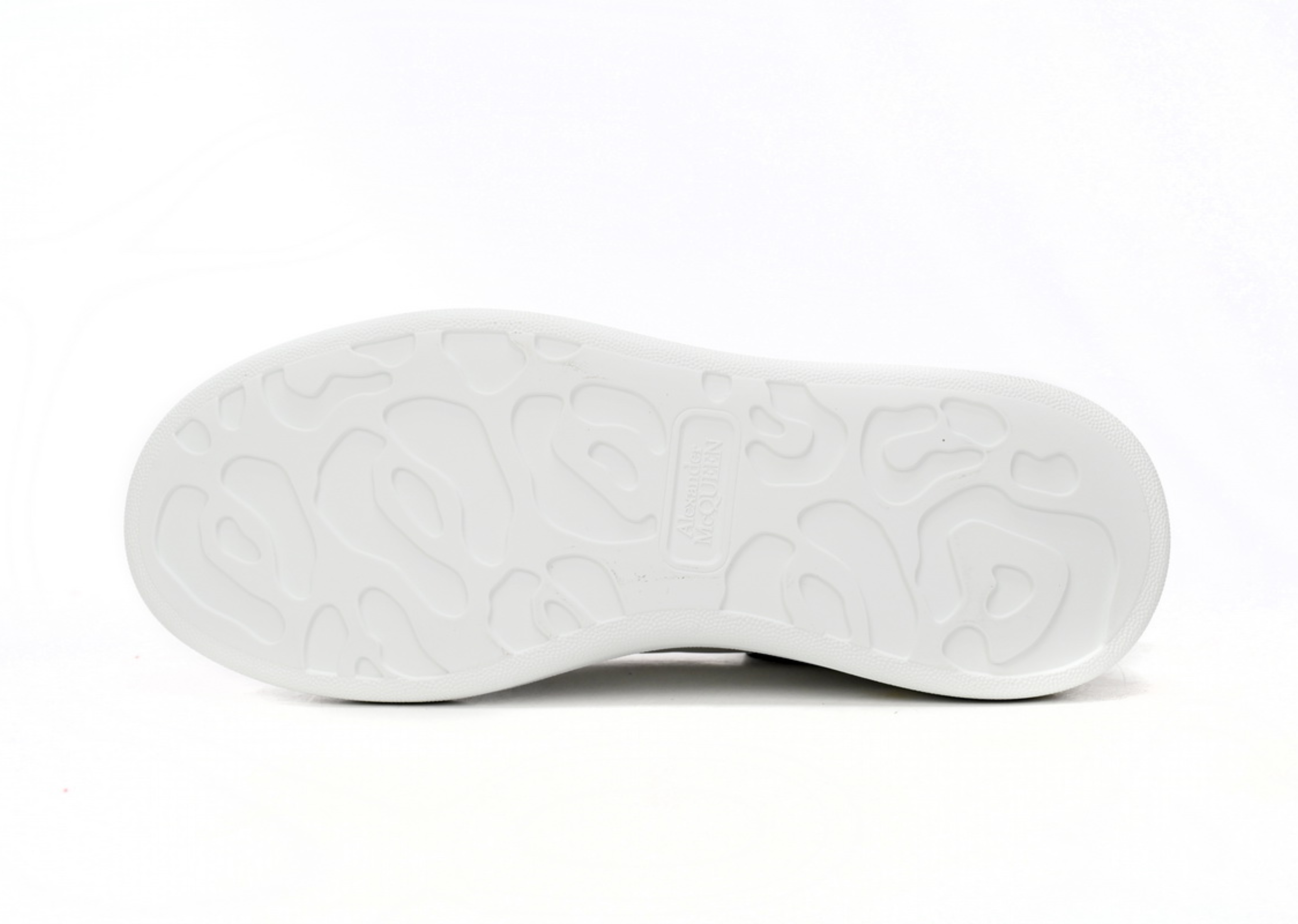 Alexander Mcqueen prevelik športni copat bela črta